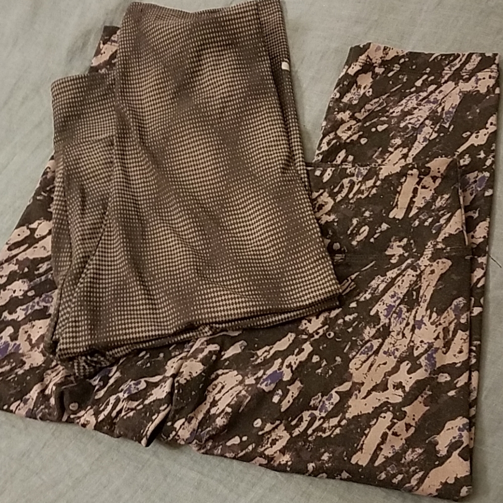 2 pair of Athletic leggings size Med